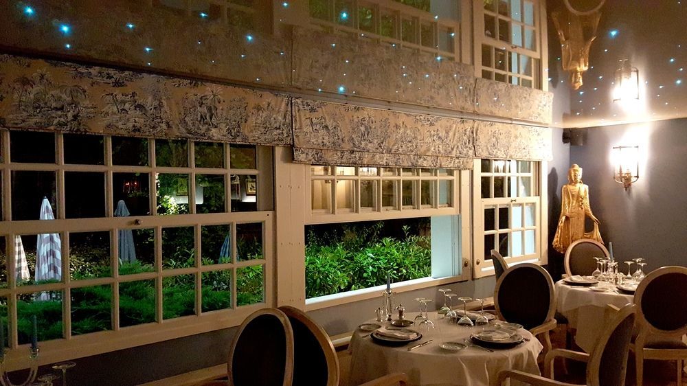 Logis - Hotel & Restaurant Le Gonfalon Germigny-l'Eveque Εξωτερικό φωτογραφία